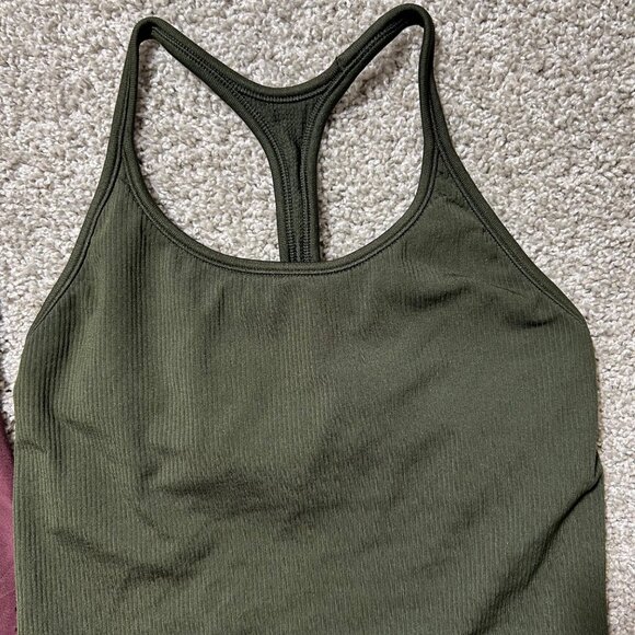 Athleta Bundle Women's Sz M Seamless Tank - Picture 4 of 8
